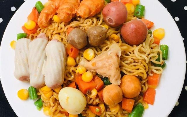 Mỳ Trộn Indomie Hoàng Lan