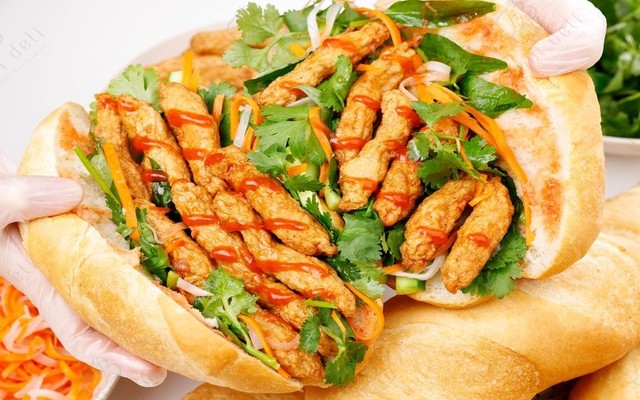 Bánh Mì Chả Cá K3 - Chung Cư K3