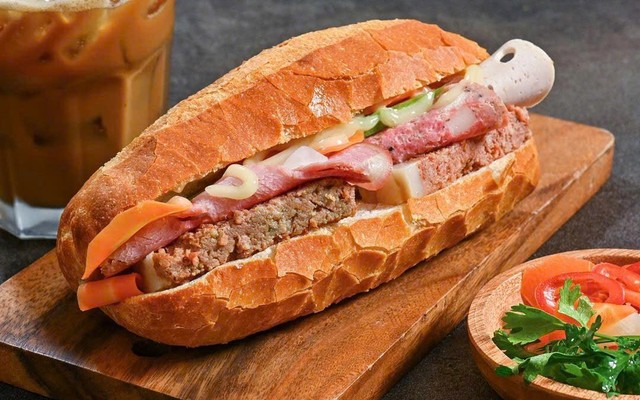 Tiệm Bánh Mì Hà Nội - Phú Cường