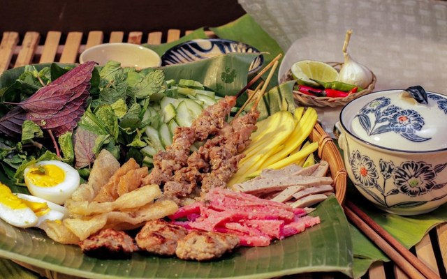 Bảy Ơi Bảy - Bánh Hỏi Cháo Lòng, Bánh Cuốn Tây Sơn & Bánh Xèo - Nguyễn Thị Định