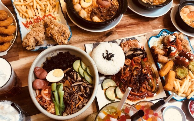 Larva - Mì Cay & Ăn Vặt - Tân Kỳ Tân Quý