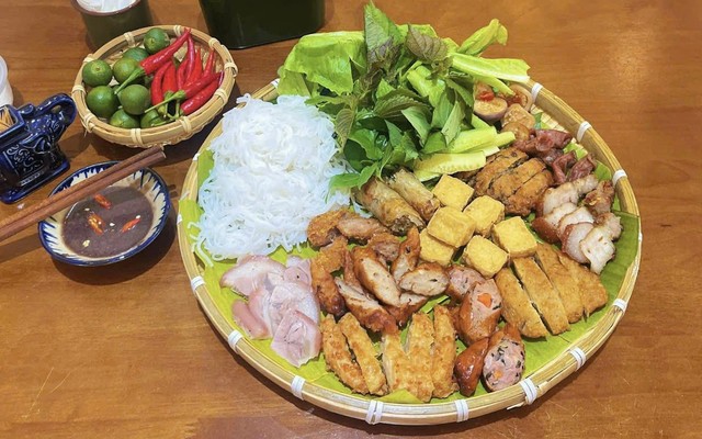 Bún Đậu Mẹt Xưa - 140 Nguyễn Trãi