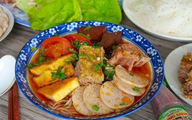 Ăn Vặt Đường Phố - Mỳ Ếch, Cháo Ếch & Bún Hải Sản - 26 Đỗ Nhuận