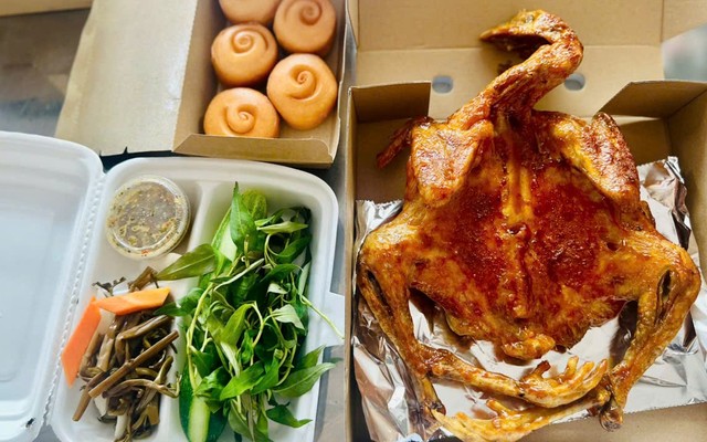 Cơ Sở Gà Nướng Phú Sĩ - Lê Văn Lương