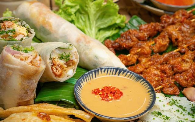Hà La Cà - Bánh Mì Bình Định & Bánh Cuốn Tây Sơn - 158/1 Xô Viết Nghệ Tĩnh