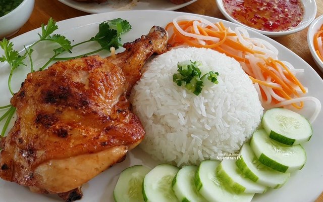 Bếp Đào - Dịch Vọng Hậu