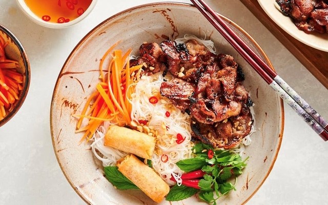 Cơm Tấm 39 - Sườn Bì Chả & Bún Thịt Nướng - Đường 30/4