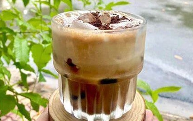 Tiệm Coffee Bà Ngoại - Tú Mỡ