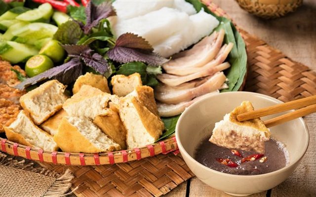 Bún Đậu Mắm Tôm & Bún Đậu Dồi Nếp - Chung Cư CARILON Tân Bình