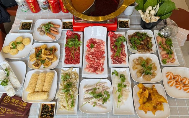 Wanchai Hotpot - 89 Trần Phú