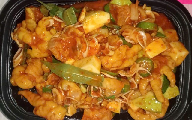 Ăn Vặt 79 - Chân Gà Sốt Thái