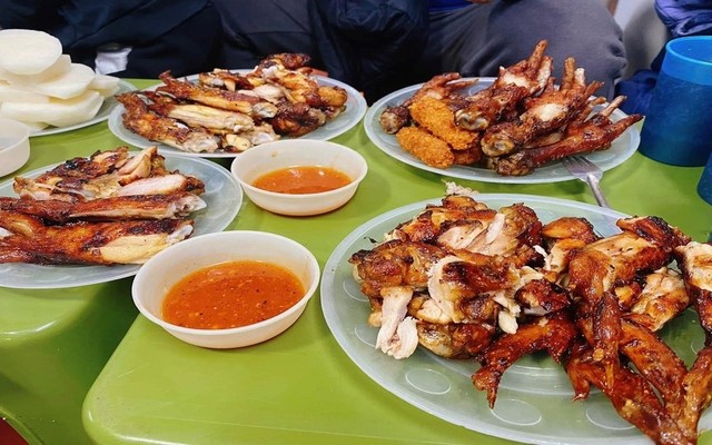 Chân Gà - Tiệm Cha Gần