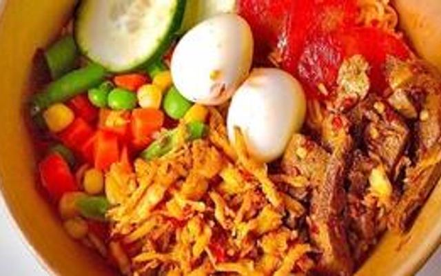 Mì Trộn Indomie & Xiên Que - Bếp Gạo - 10 Thống Nhất - Shop Online