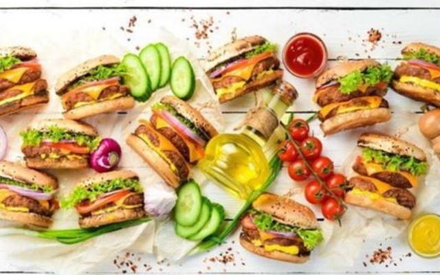 Big Burger - Hamburger, Beefsteak & Bakery - Lý Chính Thắng