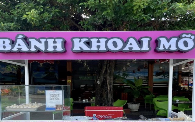 Khoai Mỡ Đèn Đỏ - 556C Lâm Quang Ky