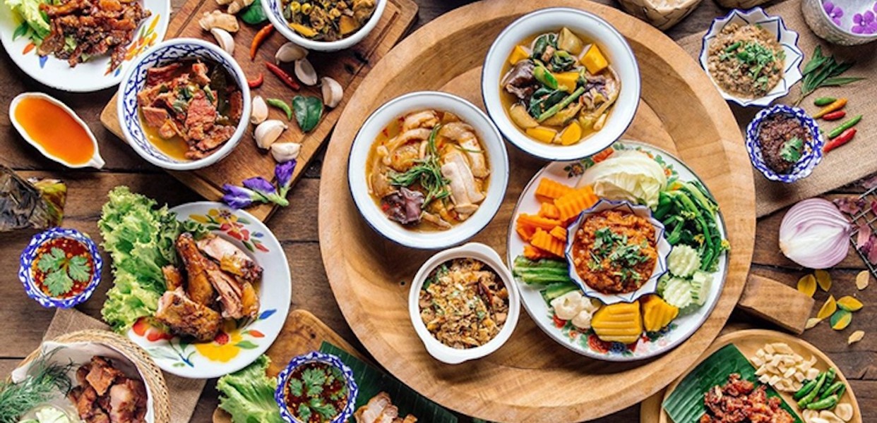 Kitchen 3F - Lẩu Bò, Bún Riêu & Bún Chả - Phạm Văn Nghị