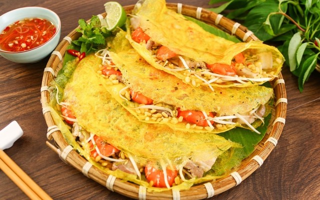 Ẩm Thực Miền Trung - Mỳ Quảng, Bánh Xèo & Ram Cuốn Cải