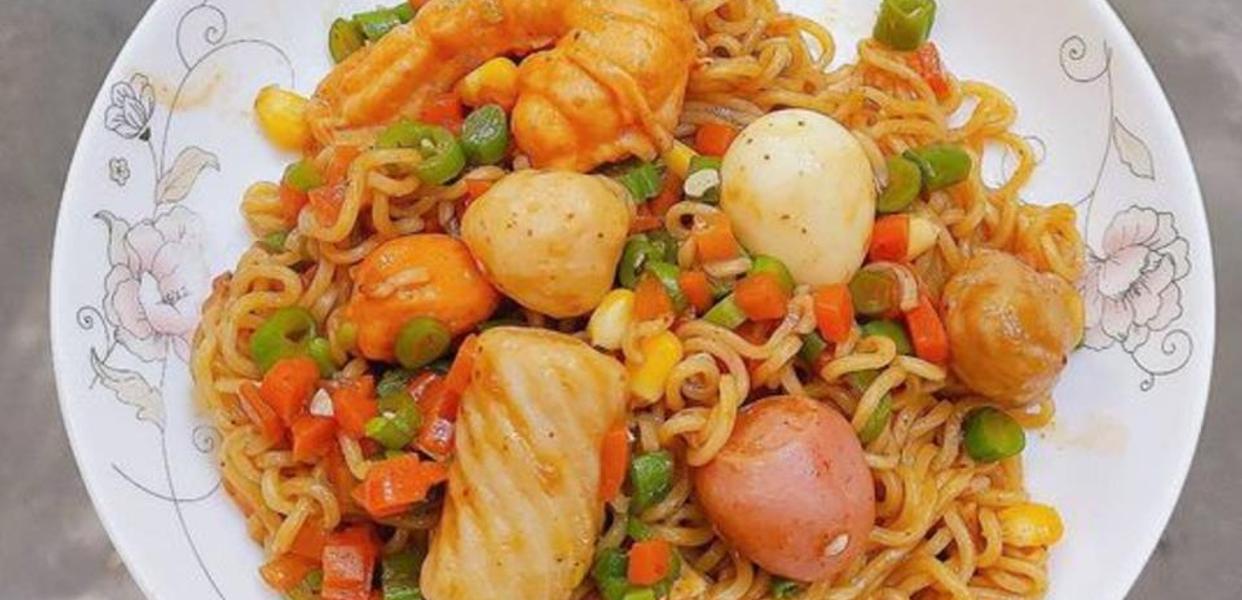 Xách Xô Vác Xiên - Mì Trộn, Bún Đậu & Đồ Ăn Vặt