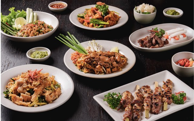 Sticky Rice - Món Thái Truyền Thống