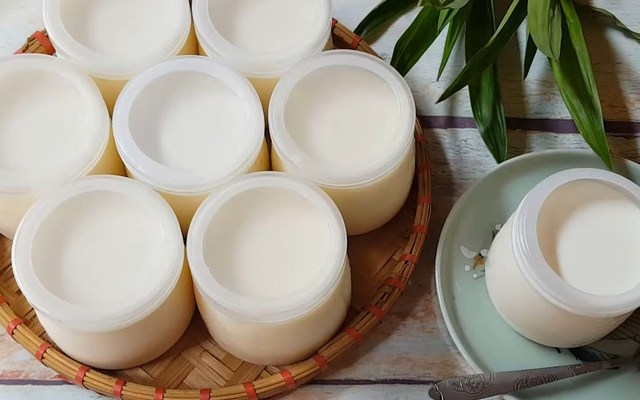 Sữa Chua Cô Ba - Yaourt & Ăn Vặt