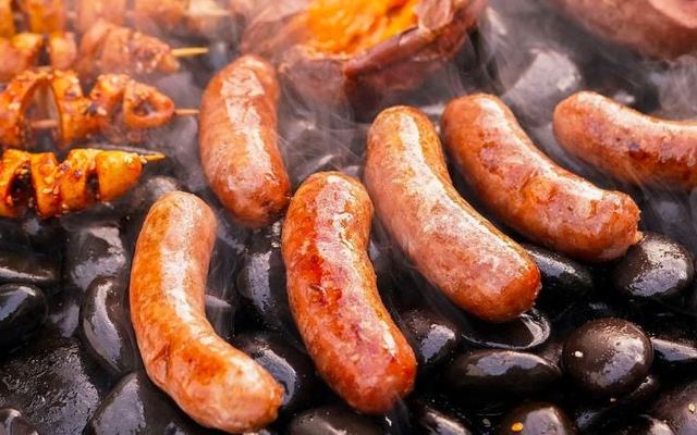 Lạp Xưởng Nướng Đá - Nguyễn Văn Công