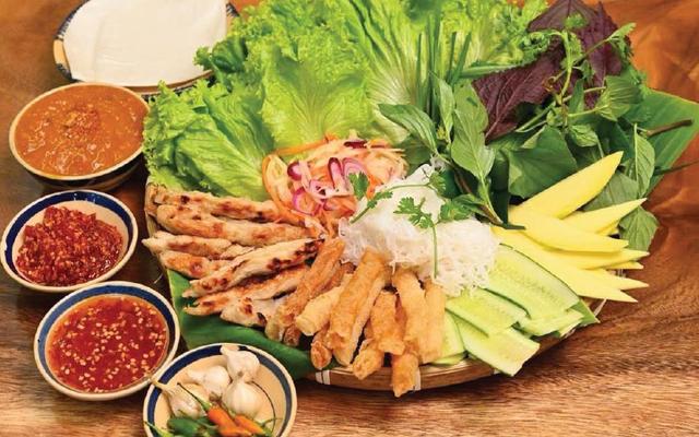 Nem Nướng Mợ Quỳnh - Lê Quang Định