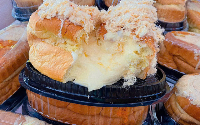 Tiệm Bánh Dâu Tây - Bánh Ngọt & Đồ Ăn Vặt