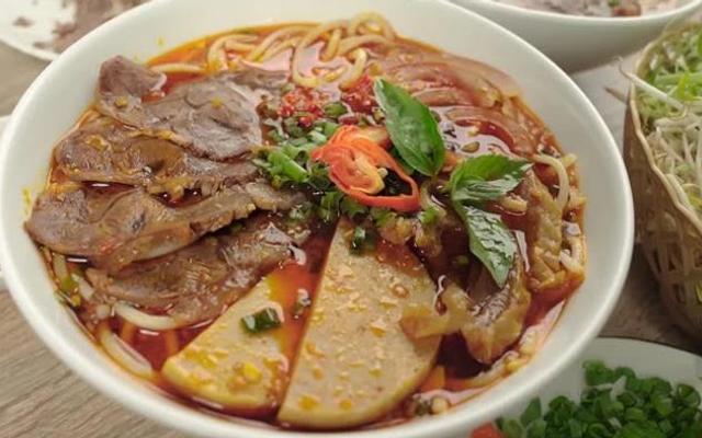 Quán Trường Sa - Bún Bò, Nước Mía & Cam Rau Má