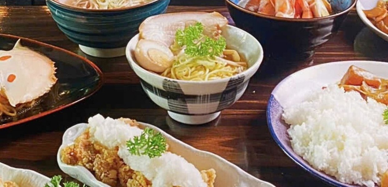 CƠM TRƯA NHẬT BẢN - LUNCH BY BUZZ