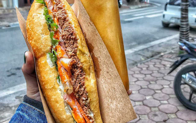Phương Phương - Nước Ép Hoa Quả & Bánh Mỳ Pate - 4 Lương Khánh Thiện