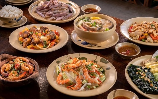 Tiệm Cơm Tràng - Đinh Tiên Hoàng