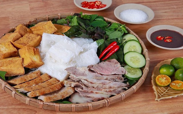 Bún Chả Hà Nội & Bún Đậu Mắm Tôm Sông Hồng - Phạm Hùng
