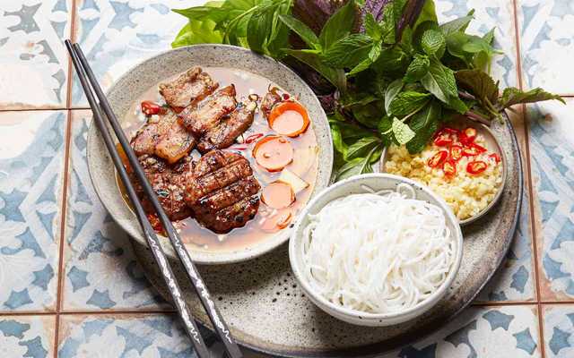 Bún Chả Hà Nội - 99 Nguyễn Hữu Thọ