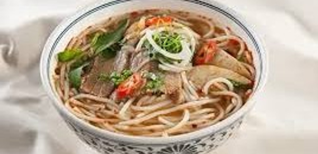 Bún Bò Cô Hoà - TH Thống Nhất Cơ Sở 1