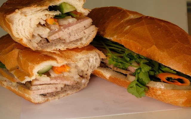 Bánh Mì Hồng Liên - Nguyễn Thị Minh Khai