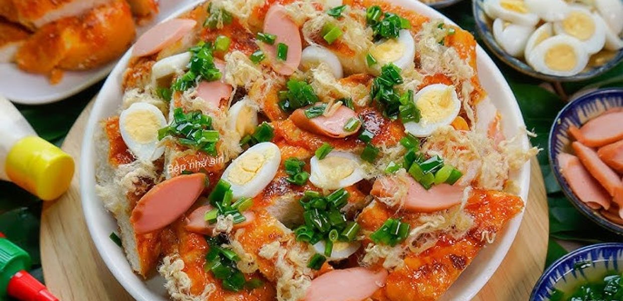 Crazy Roll - Bánh Mì Muối Ớt Sốt Thần Thánh