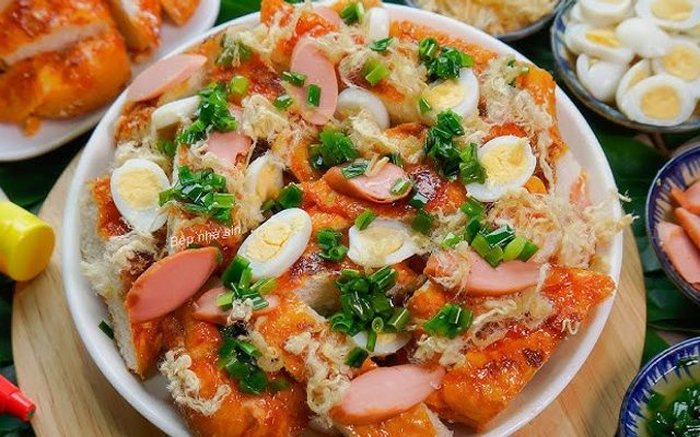 Crazy Roll - Bánh Mì Muối Ớt Sốt Thần Thánh