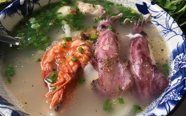 Ẩm Thực Chất - Bánh Canh Mực - 34 Đặng Vũ Hỷ