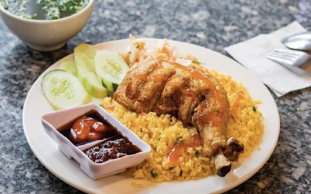 Cơm Gà Neverland - 49 Nguyễn Thái Bình