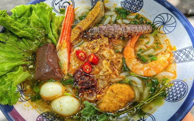 Bánh Canh Chả Cua A Lớn - 27 Tạ Quang Bửu