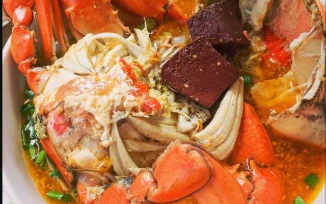 Bếp Cô Dần - Bánh Canh Cua và Hủ Tiếu Mực