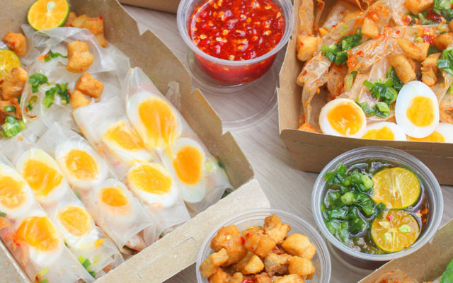 Quyên Tây Ninh - Bánh Tráng Phơi Sương Trộn Mỡ Hành Tóp Mỡ - Nguyễn Văn Quá