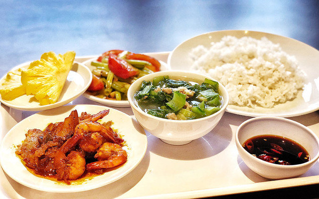 Cơm Trưa Vạn Phú Lợi - Nguyễn Ái Quốc