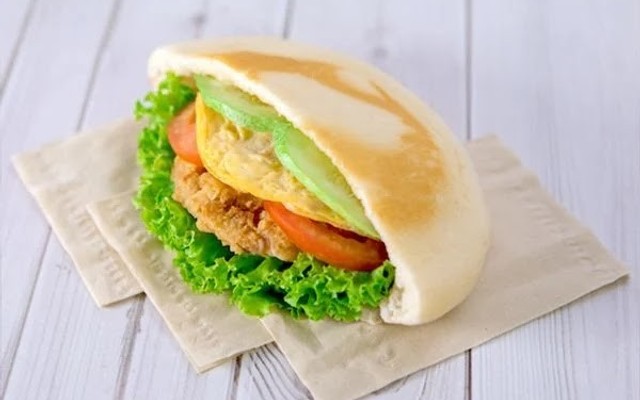 Bánh Mì Châu - Bánh Pita & Bánh Quẩy Thịt Nướng - Nguyễn Văn Cừ