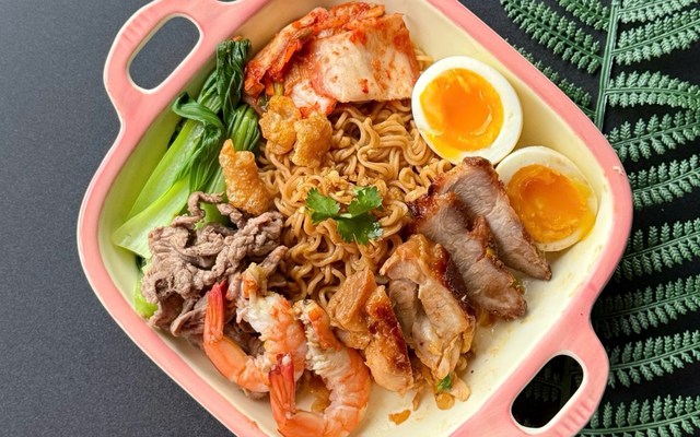 Bếp Mẹ Nhím - Mì Trộn & Kim Chi - Thích Quảng Đức