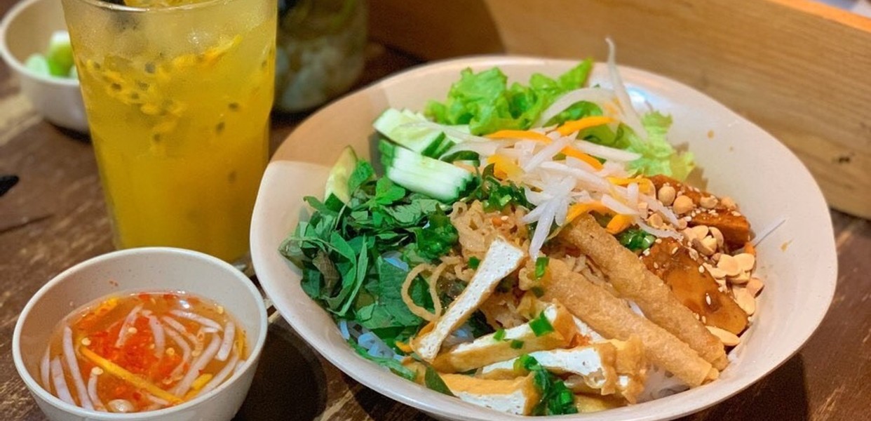 Hủ Tiếu Chay Cây Đề - Âu Cơ | ShopeeFood - Food Delivery | Order & get it delivered | ShopeeFood.vn