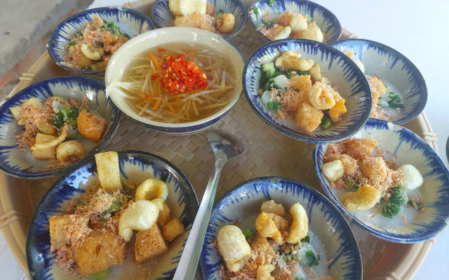 Bánh Bèo Nóng - Cô Ba