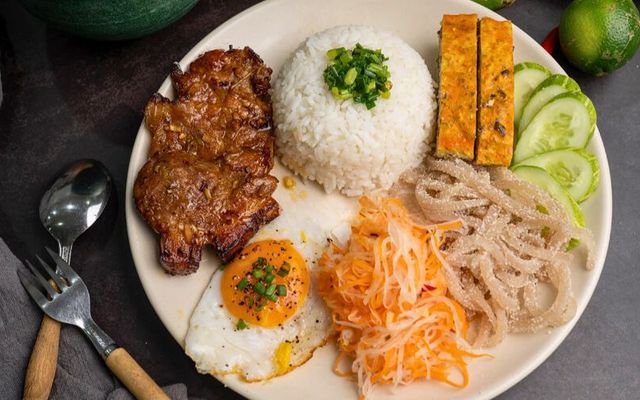 Cơm Tấm A Nhẫn - Hoà Bình