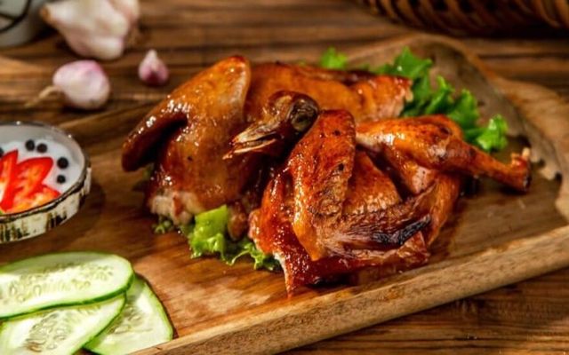 Hải Sản, Mẹt Gà & Chim Cút Nướng - Khương Trung