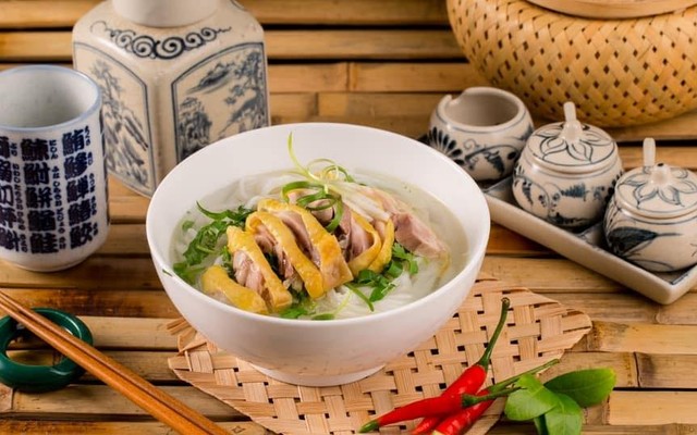 Phở Gà Phố Cổ - Trần Xuân Soạn